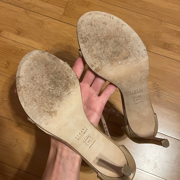 Stuart Weitzman beige sandal, size 10 - Picture 6 of 9